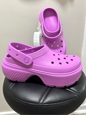 CROCS Stomp Platform Clogs Unisex Women's Sz 10 Men's Sz 8 Bubble Pink NWT No Bo